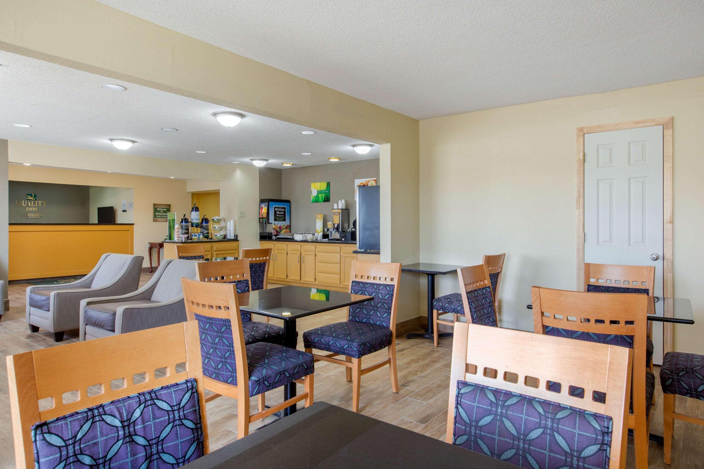 Quality Inn Williamston Buitenkant foto